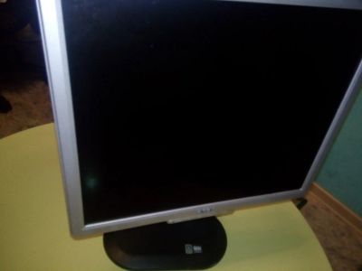 Лот: 12661433. Фото: 1. Монитор 17" неисправный. ЖК-мониторы