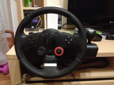 Лот: 3552291. Фото: 1. Руль для компьютера Logitech. Рули, джойстики
