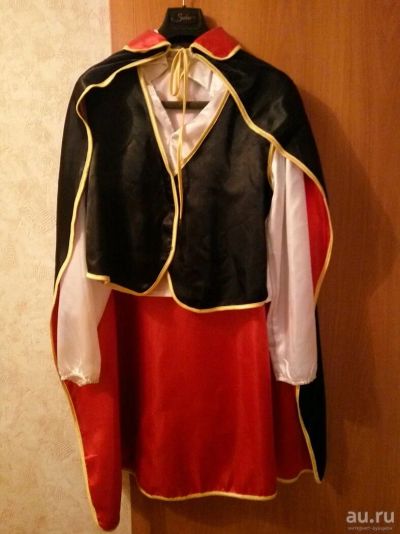 Лот: 8556175. Фото: 1. Костюм Дракулы на взрослого. Взрослые карнавальные костюмы