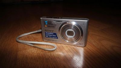 Лот: 7631722. Фото: 1. Фотоаппарат Sony Cyber-shot DSC-... Цифровые компактные
