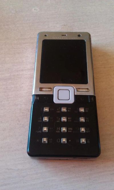 Лот: 6040662. Фото: 1. Неисправный "Sony Ericsson" со... Кнопочные мобильные телефоны
