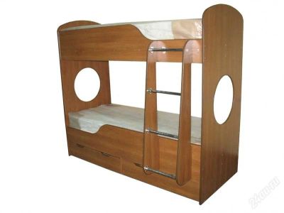 Лот: 2275393. Фото: 1. кроватище!. Детские кровати и кроватки