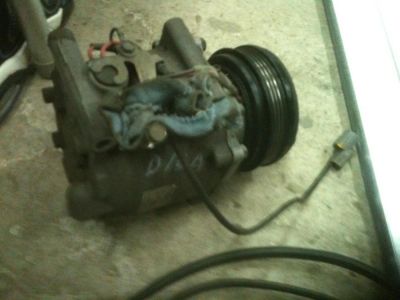 Лот: 4521019. Фото: 1. honda hr-v gh1 gh2 gh3 двс d16a... Двигатель и элементы двигателя