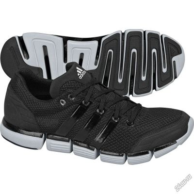 Лот: 4709233. Фото: 1. Кроссовки Adidas cc chill 42.5... Кеды, кроссовки, слипоны