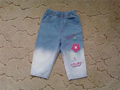 Лот: 1913355. Фото: 1. Джинсики на год-1,5 с вышивкой... Брюки, шорты, джинсы