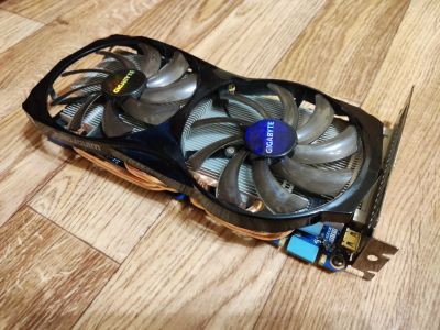 Лот: 18121976. Фото: 1. Видеокарта Gigabyte GTX560 1Gb... Видеокарты