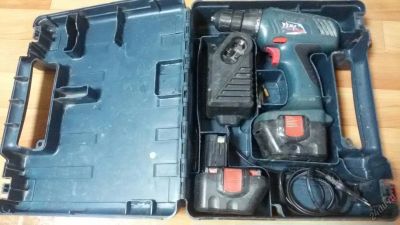 Лот: 5690430. Фото: 1. Продам дрель-шуруповерт Bosch... Электроинструмент