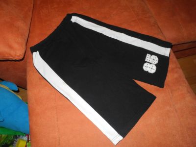 Лот: 4071195. Фото: 1. шорты benetton 2. Брюки, шорты, джинсы