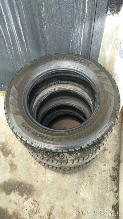 Лот: 18222312. Фото: 1. Зимние шины Hankook 205/65/15. Шины