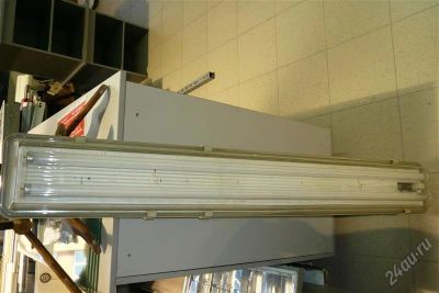 Лот: 1128443. Фото: 1. Светильники 2*36 philips люминесцентные... Другое освещение