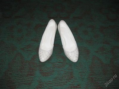Лот: 2337444. Фото: 1. Туфли 36. Другое (свадебная мода)