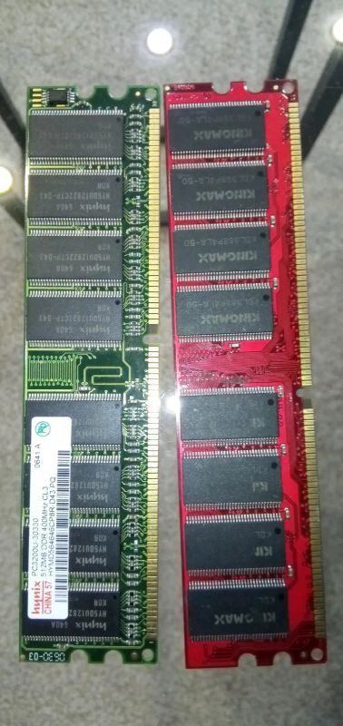 Лот: 21101678. Фото: 1. Оперативная память DDR2 2планки... Оперативная память
