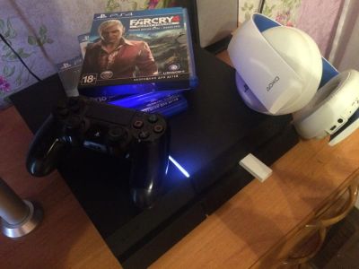 Лот: 8832952. Фото: 1. Ps4 с жестким на 2TB+Наушники... Игровые приставки, консоли
