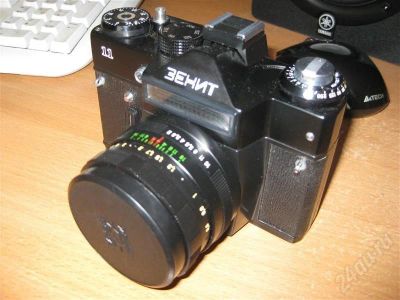 Лот: 541364. Фото: 1. фотоаппарат зенит-II + фотолаборатория... Плёночные зеркальные