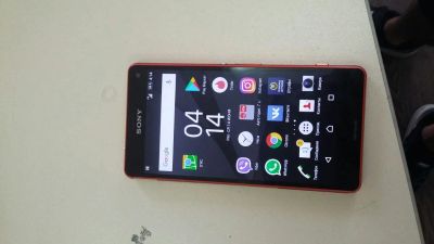 Лот: 9842480. Фото: 1. sony xperia z3 compact red. Смартфоны