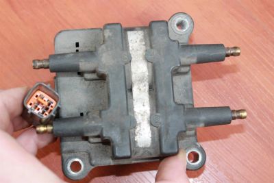 Лот: 2389056. Фото: 1. катушка зажигания Forester EJ... Электрооборудование