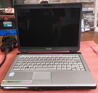 Лот: 19210881. Фото: 1. Ноутбук Toshiba Satellite U300-153... Ноутбуки
