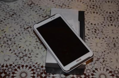 Лот: 4636067. Фото: 1. Смартфон ASUS FonePad Note 6 ME560CG... Смартфоны