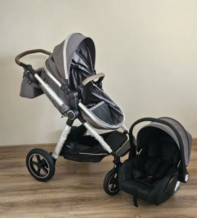 Лот: 25647457. Фото: 1. Новая коляска Luxmom 3 в 1 (трансформер... Коляски