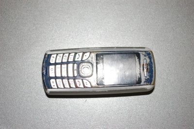 Лот: 3455500. Фото: 1. Телефон LG 1600. Кнопочные мобильные телефоны