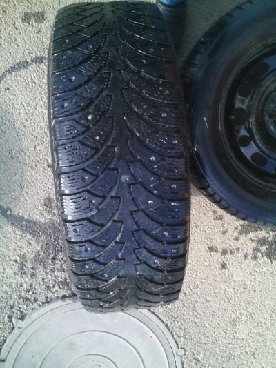 Лот: 10196128. Фото: 1. Nokian hakkаpeliitta 4 195/65... Шины