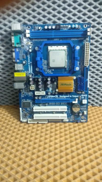 Лот: 20540041. Фото: 1. Материнская плата AMD ASRock N68-S3... Материнские платы