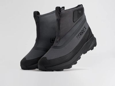 Лот: 25769002. Фото: 1. Зимние Сапоги Adidas Terrex. Кеды, кроссовки, слипоны