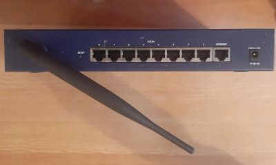 Лот: 24593076. Фото: 1. Роутер Wi-Fi. Маршрутизаторы (роутеры)