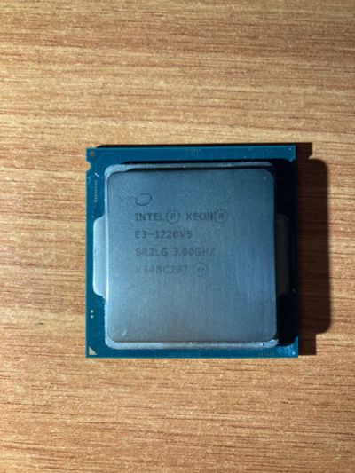 Лот: 21377672. Фото: 1. Intel Xeon e3-1220v5 (4*3.0 Ghz... Процессоры