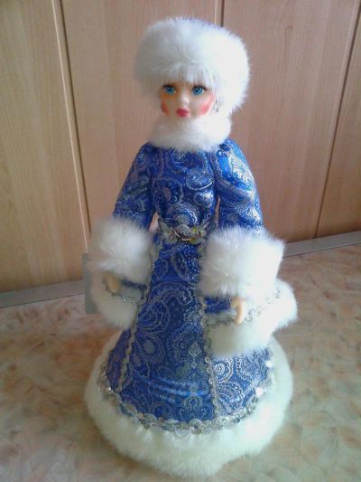 Лот: 5455872. Фото: 1. Кукла конфетница "Ирина" подарочная... Авторские куклы, игрушки, поделки