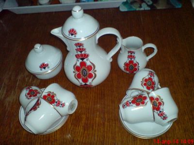Лот: 3972618. Фото: 1. Кофейный сервиз Фарфор на 6 персон... Сервизы, наборы посуды