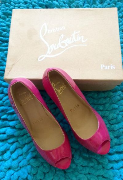Лот: 8043717. Фото: 1. Туфли Christian Louboutin, 38... Туфли