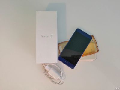 Лот: 16071959. Фото: 1. Смартфон Huawei Honor 8 32Gb Blue... Смартфоны