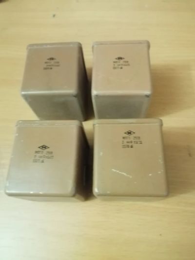 Лот: 25730349. Фото: 1. Конденсаторы МПГО 250В 2 мкФ 0... Конденсаторы