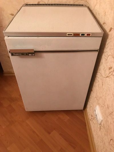 Лот: 9622944. Фото: 1. Морозильник бытовой Морозильная... Холодильники, морозильные камеры