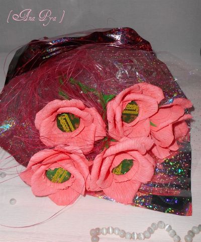 Лот: 3484644. Фото: 1. Букет роз из конфет. Другое (цветы, букеты)