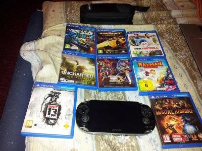 Лот: 2085321. Фото: 1. PS vita,WI fi+3g+8 GB+8 игр (Обмен... Игровые приставки, консоли