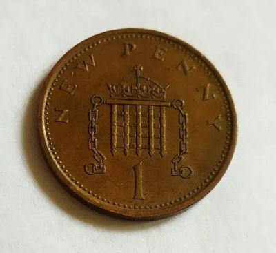 Лот: 25674530. Фото: 1. Великобритания 1 новый пенни 1977... Великобритания и острова