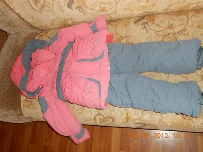 Лот: 3127750. Фото: 1. Костюм зимний на девочку. Верхняя одежда