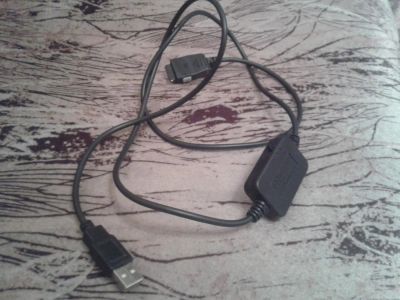 Лот: 4581493. Фото: 1. USB-кабель, зарядное устройство... Зарядные устройства, блоки питания, адаптеры сетевые для смартфонов