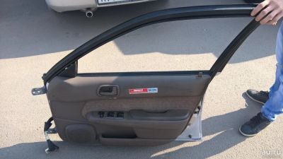 Лот: 8193127. Фото: 1. Дверь Toyota Corolla AE110. Кузов