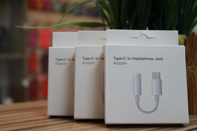 Лот: 16807088. Фото: 1. Переходник Type-C на 3.5mm Jack. Дата-кабели, переходники