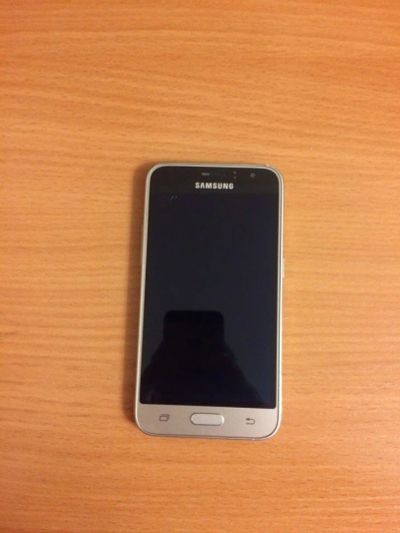 Лот: 9032019. Фото: 1. samsung Galaxy J1. Смартфоны