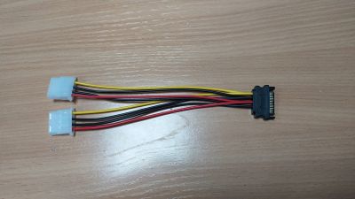 Лот: 20316379. Фото: 1. Переходник c SATA на Molex, для... Шлейфы, кабели, переходники