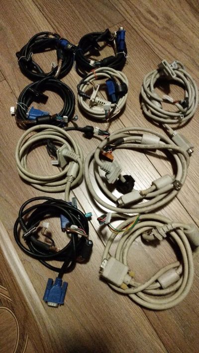 Лот: 16738883. Фото: 1. кабель VGA от старого ЭЛТ монитора. Шлейфы, кабели, переходники