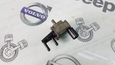 Лот: 23583314. Фото: 1. Вакуумный клапан Mazda CX-7 L3-VDT... Другое (автозапчасти)