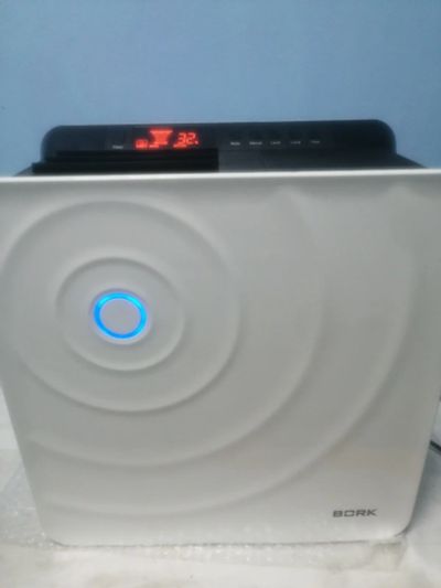 Лот: 17577551. Фото: 1. Очиститель воздуха BORK Q700(процент... Очистители воздуха, ионизаторы