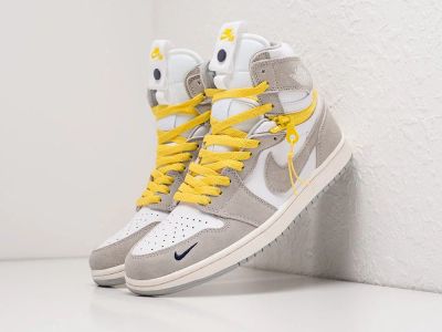 Лот: 18945881. Фото: 1. Кроссовки Nike Air Jordan 1 High... Кеды, кроссовки, слипоны