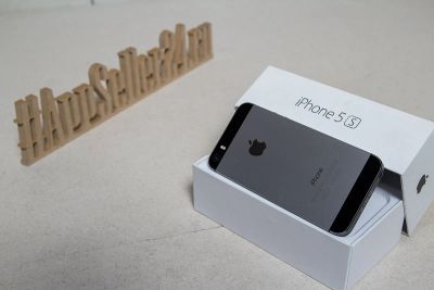 Лот: 9850001. Фото: 1. iPhone 5s 16GB. (NO ID). Смартфоны
