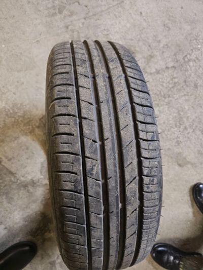 Лот: 25256954. Фото: 1. Летняя резина 205/60/16 Dunlop... Шины
